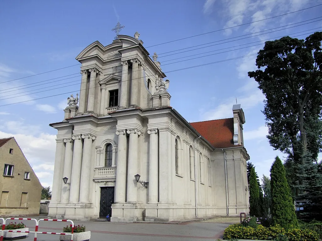 Rakoniewice, ul. Krystyny 25a - kościół parafialny śś. Marcina i Stanisława Biskupa z 1797, 1913-1917 (zabytek nr 2244/A)