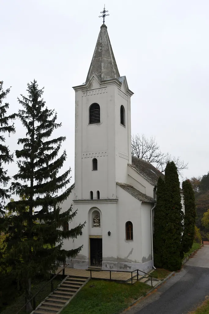 Roman Catholic church in Fertőboz