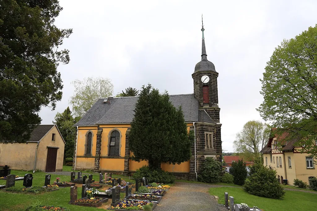 Kirche Porschdorf Mai 2017 (2)