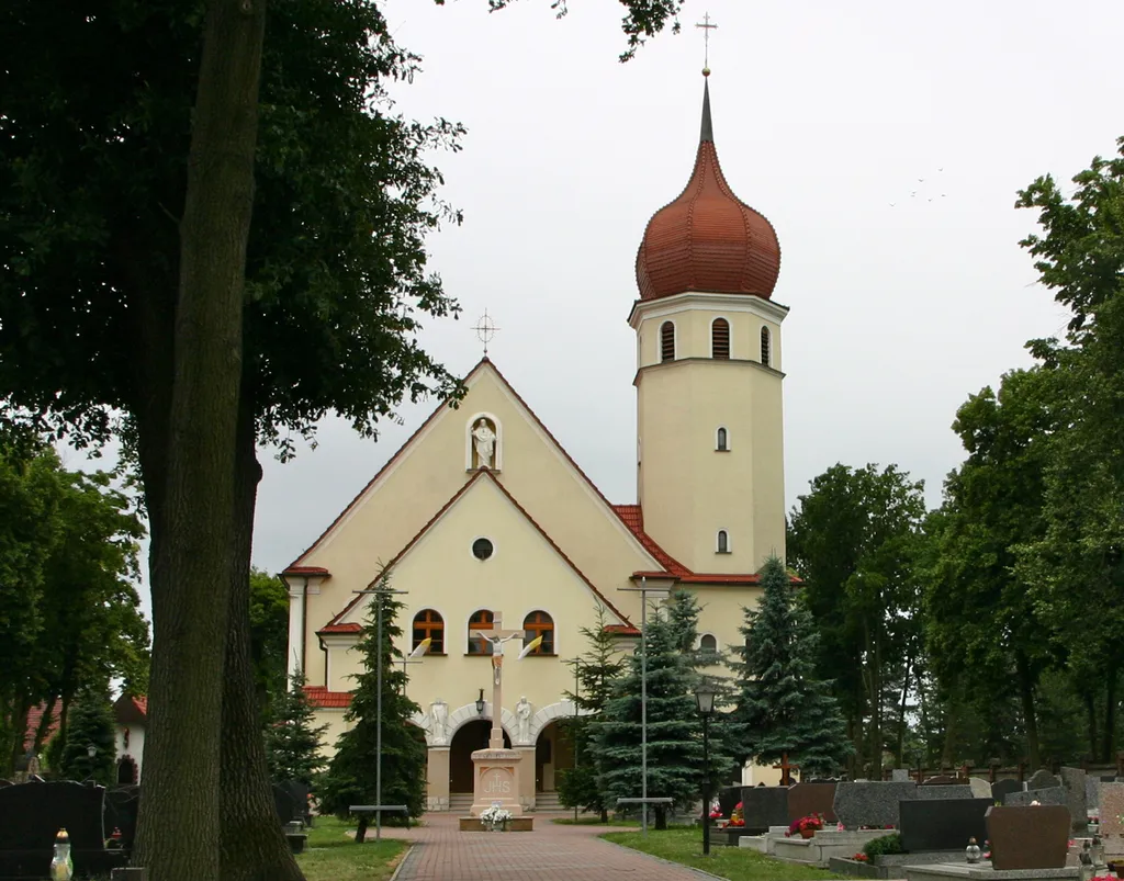 Kąty Opolskie - kościół pw. Najświętszego Serca Jezusowego.