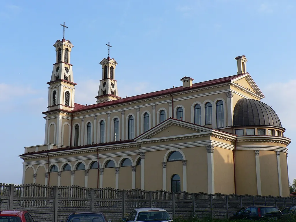 Pruszków - kościół pw. Matki Bożej Nieustającej Pomocy