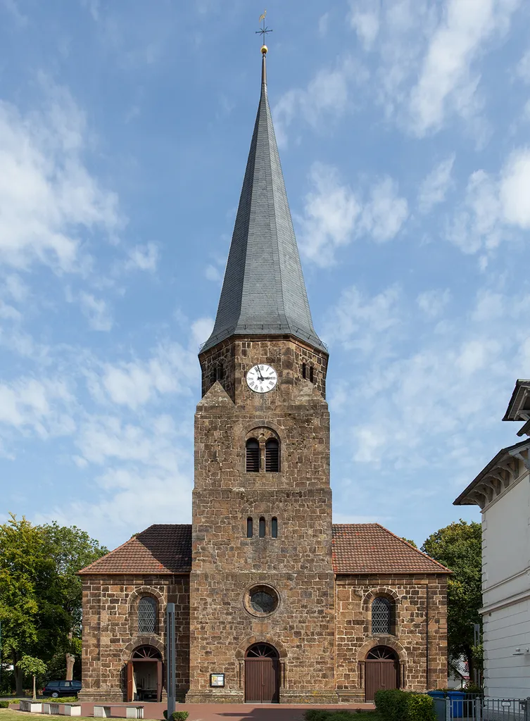 Laurentiuskirche in Rehme (Bad Oeynhausen)