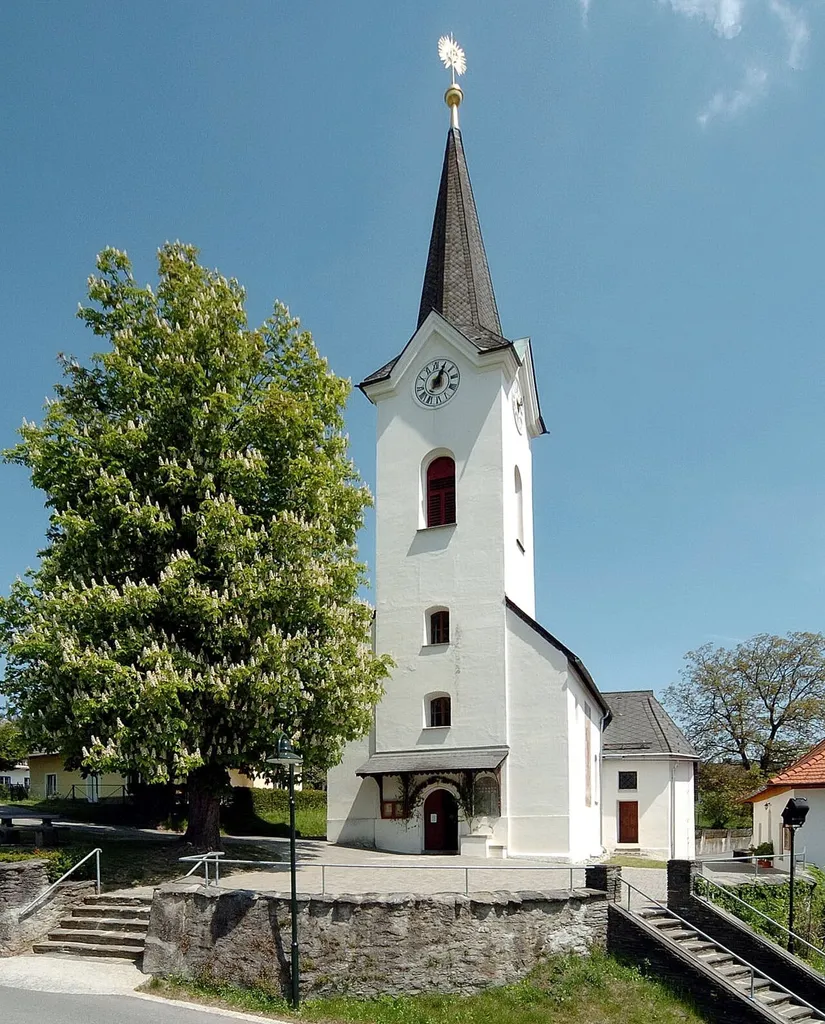Parish church Saint Michael in Schiefling, market town Schiefling am Wörther See, district Klagenfurt Land, Carinthia, Austria, EU