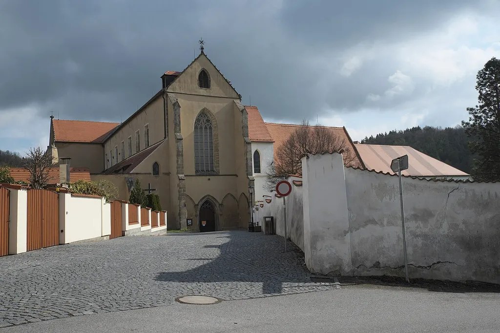 Ehemalige Klosterkirche des Zisterzienserklosters Zlatá Koruna in Zlatá Koruna im Okres Český Krumlov (Südböhmen/Tschechien)
