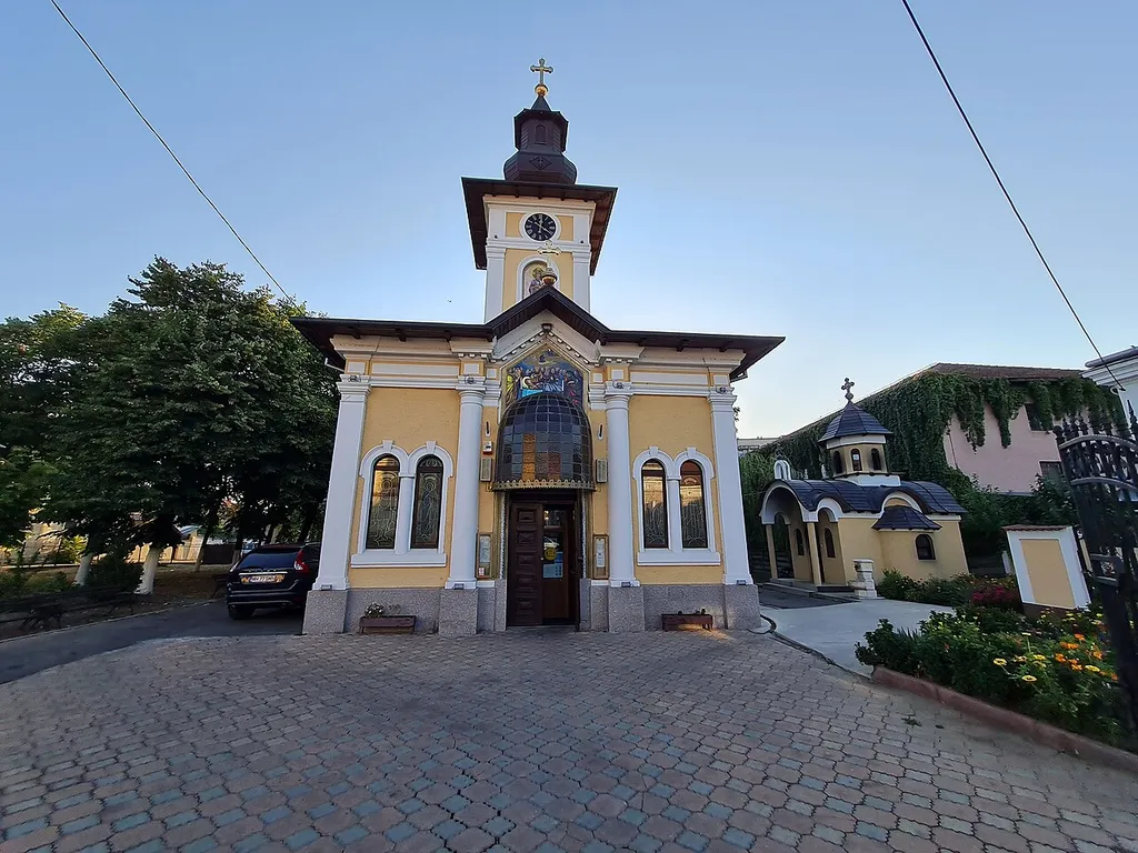 Biserica „Adormirea Maicii Domnului” („Biserica Maioreasa”)