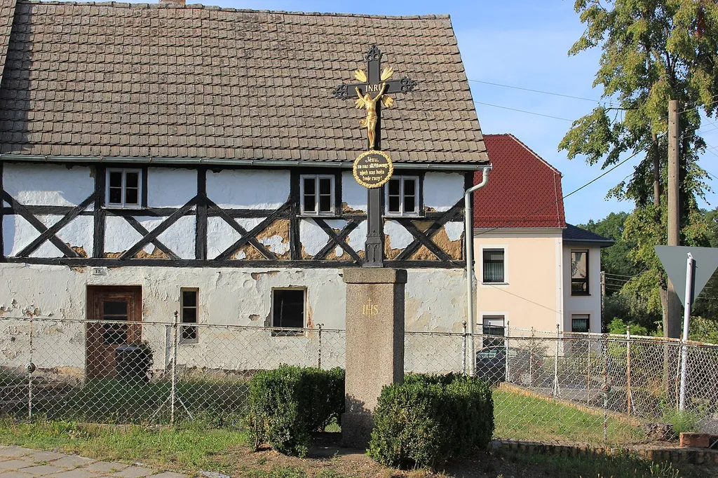Swjaty křiž při Hrodźišćowej (čo. 13) we Wotrowje (kulturny pomnik)