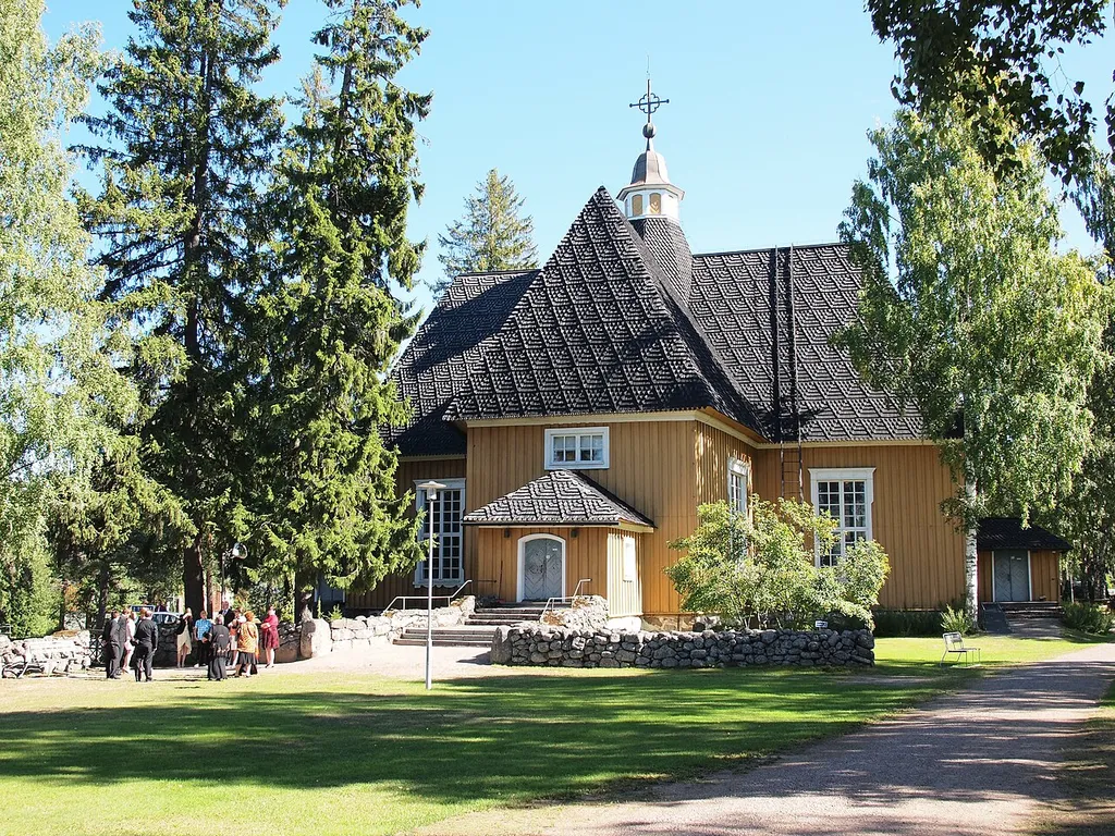 Lemi Church is one of the most significant wooden churches in Finland. It was built in 1786 under the supervision of Juhana Salonen, a famed church builder of his time.