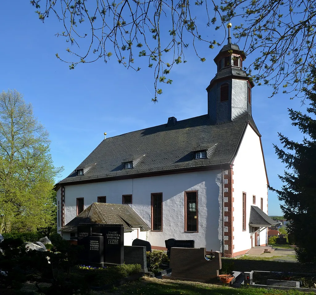 Frankfurt-Enkheim, Laurentiuskirche