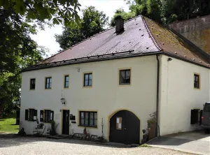 Schloss Leonsberg