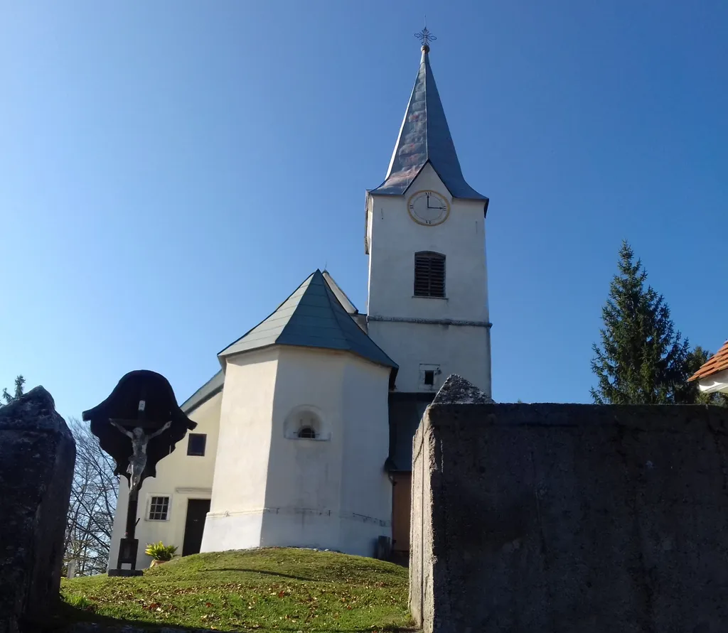 Saint George's Church in Gore (ever Sv. Jurij, St. Georgen), Slovenia (maker: Peter Šoper, 26. 10. 2019.)