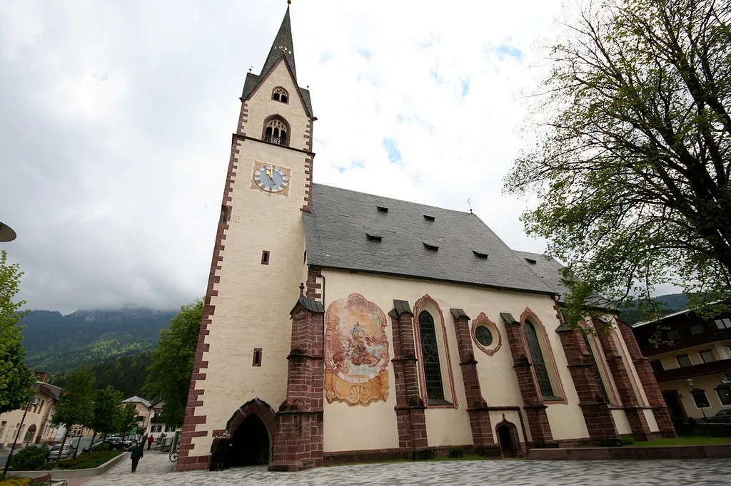 Pfarrkirche Kötschach (Gailtaler Dom) This media shows the protected monument with ObjektID 20444 in Austria. (Commons, de, Wikidata)