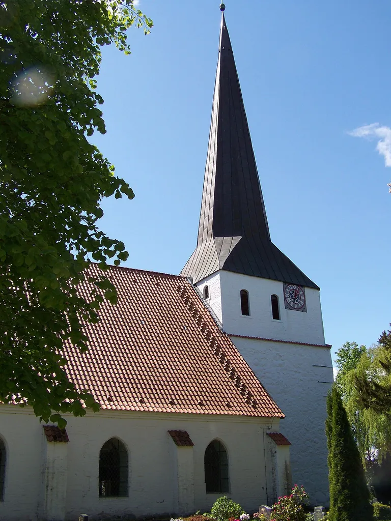 Die Kirche in Groß Bisdorf, Deutschland, Landkreis Nordvorpommern (2009-05-13).