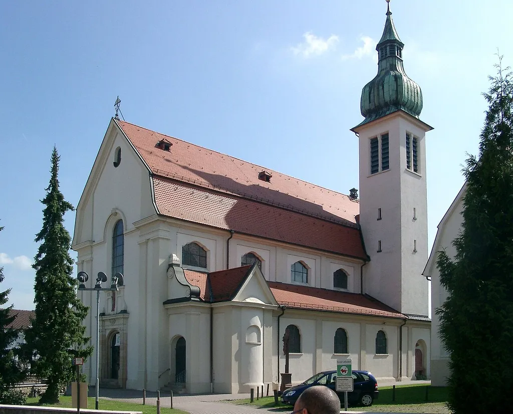 Obertshausen, Katholische St. Nikolaus Kirche