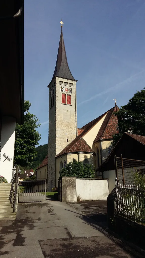 Die Katholische Kirche Unsere Lieben Frauen in Berneck SG. Ostansicht von der Kanzleistrasse aus.