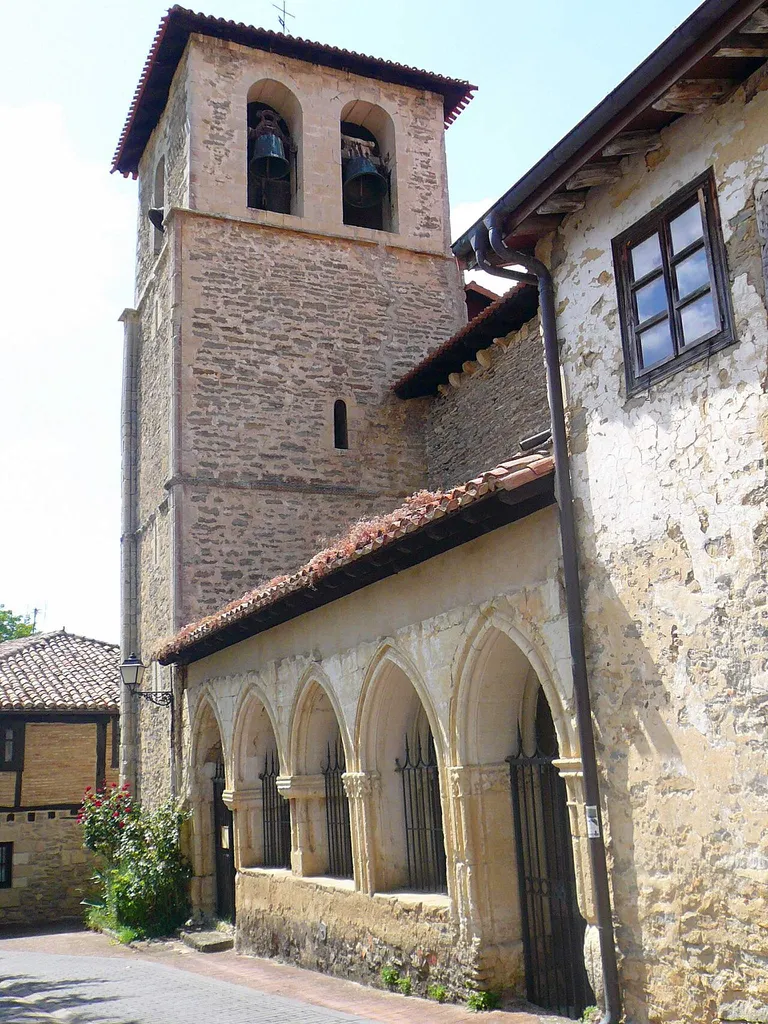 Iglesia de San Pedro Apóstol (Monasterioguren, Vitoria)