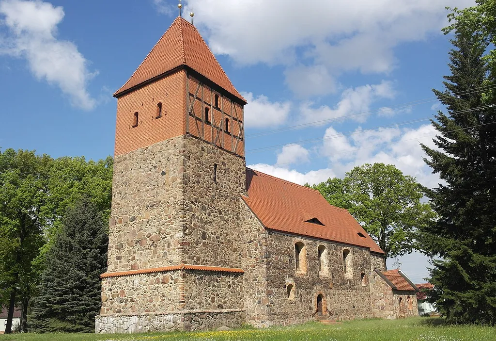 Kirche in Wildau-Wentdorf, Gemeinde Dahmetal, Baudenkmal