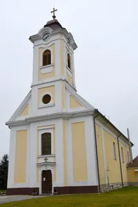 Saints Peter and Paul church in Palotás