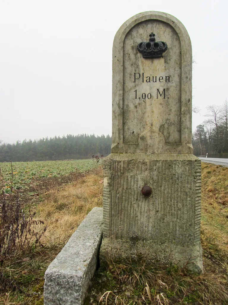 Royal Saxon milestone Weischlitz