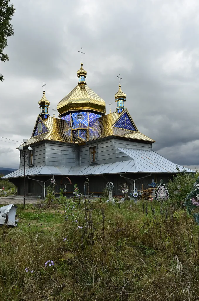 Церква Св. Василія Великого (дер.), с. Чорні Ослави,