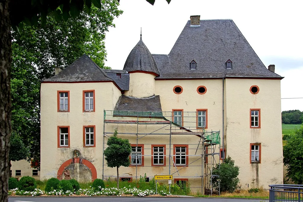 Burg Ließem, Westseite