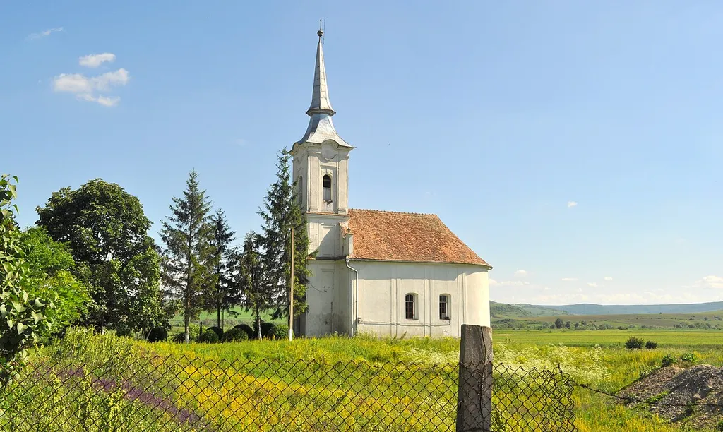 Biserica reformată, sat Sânmiclăuș; comuna Șona