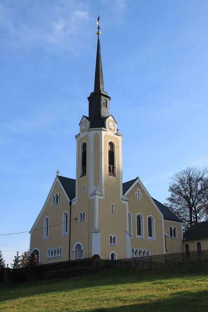 Kirche in Thermalbad Wiesenbad, OT Neundorf im Erzgebirgskreis