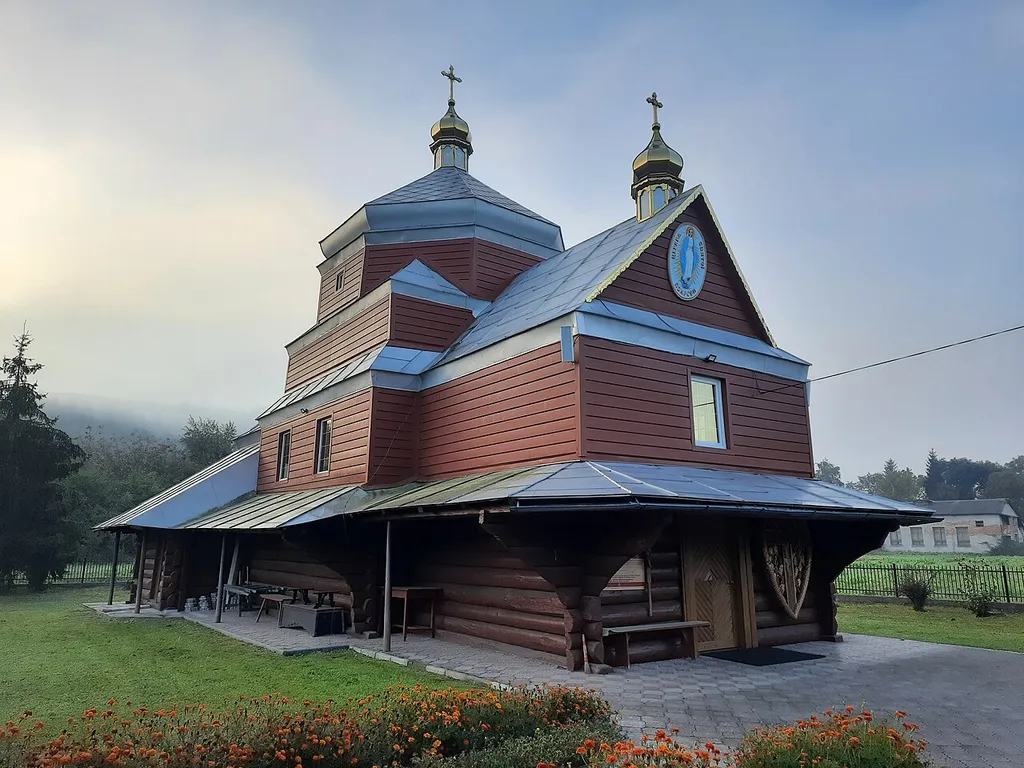 Церква Покрови Пресвятої Діви Марії (1865) с. Межигір'я. Чортківський р-н, Тернопільська обл.