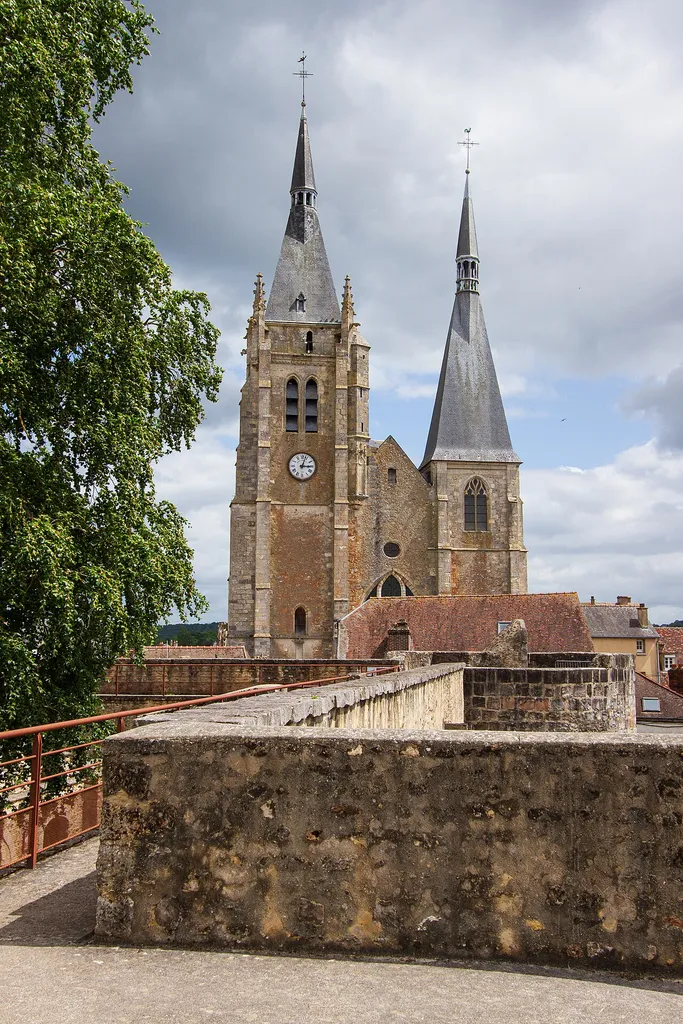 Église Saint-Germain-d'Auxerre de Dourdan