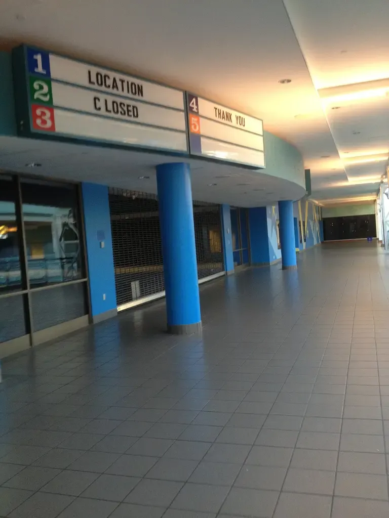 Showcase Cincinnati Mills 10