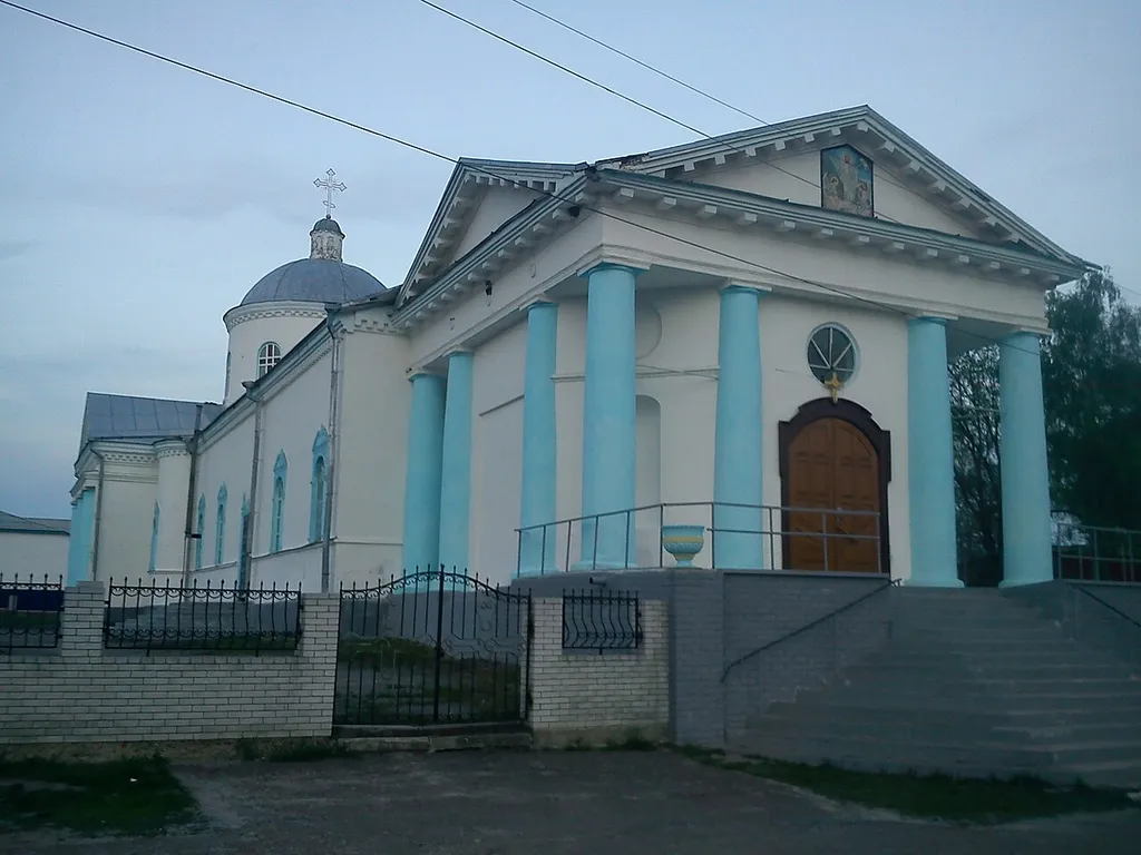 фото Воскресенської церкви в м. Ічня
