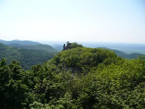 Ostrý Kameň Castle