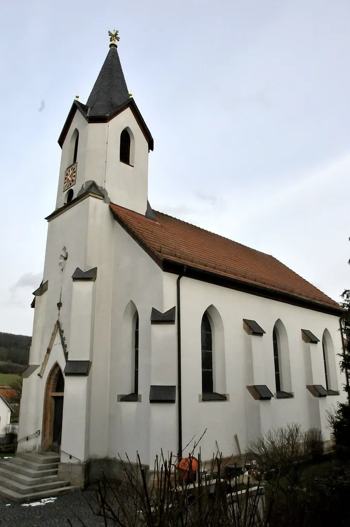 Bermbach (Buttlar), Kirche