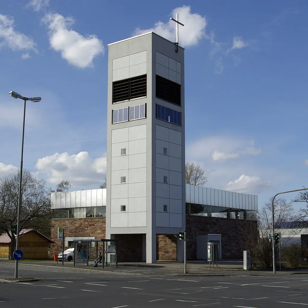Versöhnungskirche, Holsteiner Straße 13, im Nürnberger Stadtteil Schniegling