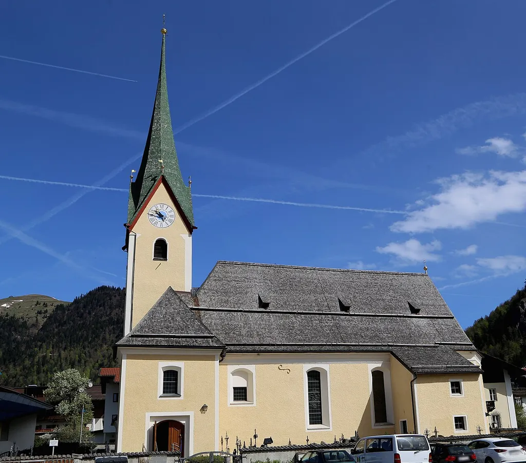 This media shows the remarkable cultural object in the Austrian state of Tyrol listed by the Tyrolean Art Cadastre with the ID 2356. (on tirisMaps, pdf, Fotoarchiv Tiroler Kunstkataster, more images on Commons, Wikidata)
