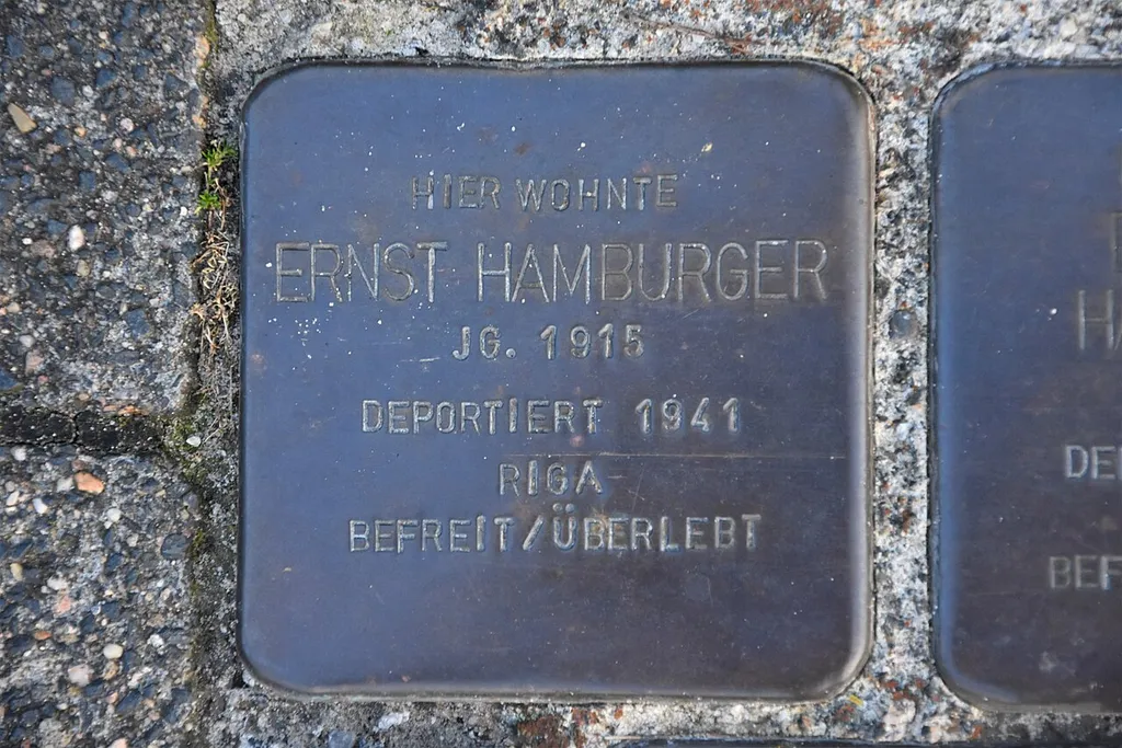 Schwarzer Weg 7, Fürstenau; Stolperstein für Ernst Hamburger
