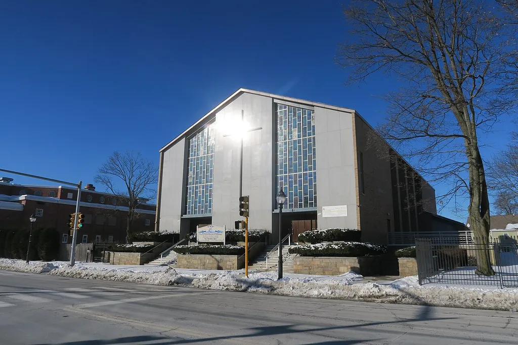 New Covenant Church of Cambridge, Waltham Massachusetts