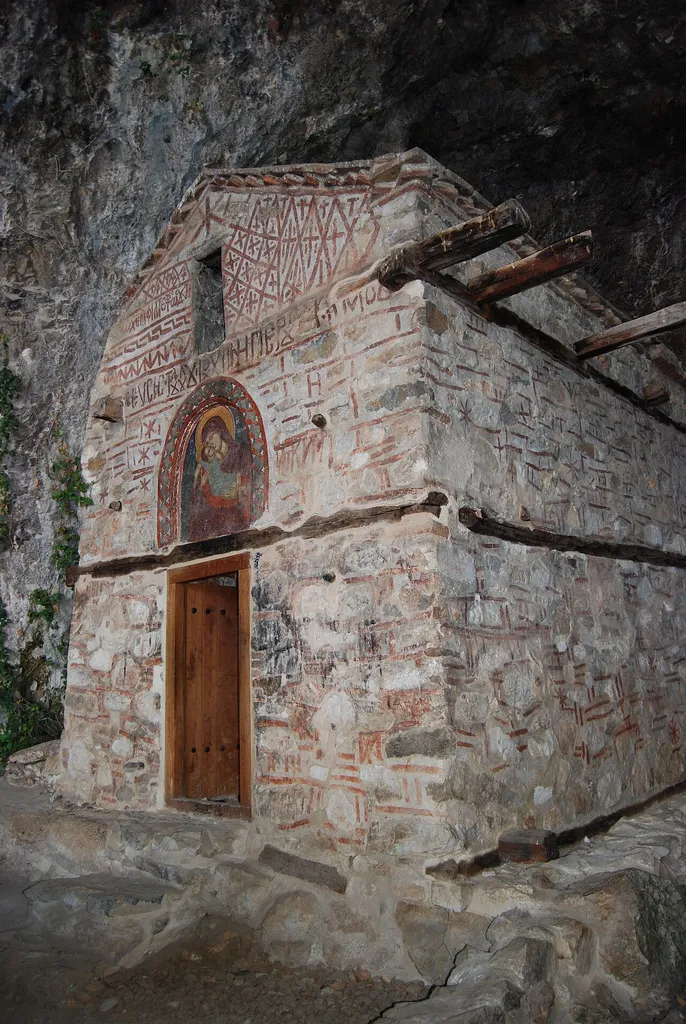 Church in the rocks in Psarades/Nivici, Greece