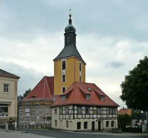 Kirche Dresdner Straße 2