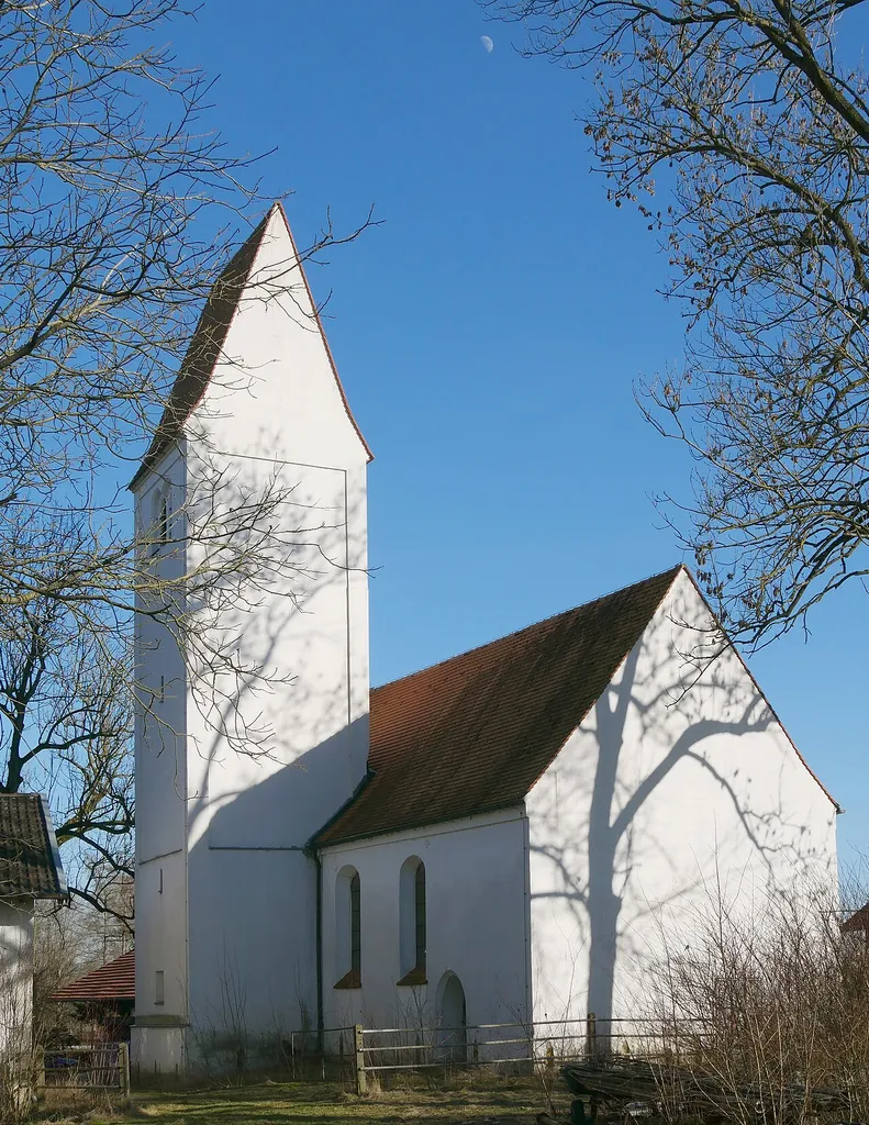 Egenhofen, Ortsteil Rammertshofen: Katholische Filialkirche Heilig Kreuz, Ansicht von NW