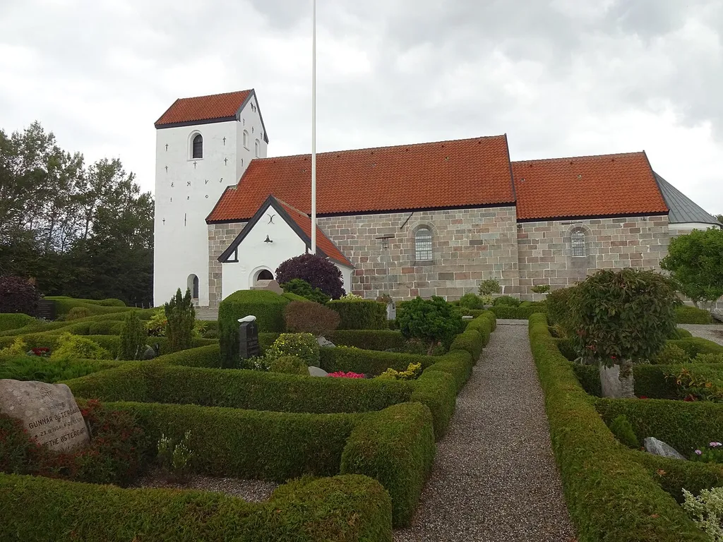 Svenstrup ist ein Ort in der dänischen Sogn Svenstrup und gehört zur Kommune Ålborg