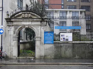 Gateway With Adjoining Wall And Railing To Yard Of Church Of St Olave
