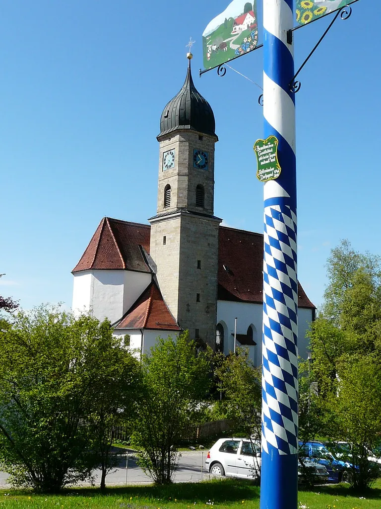 Pfarrkirche in Rettenbach am Auerberg