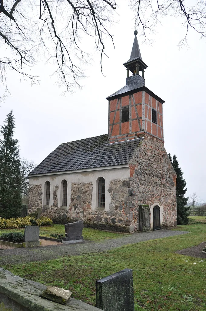 Mehrin ist ein Ortsteil der Ortschaft Vienau und der Stadt Kalbe (Milde) im Altmarkkreis Salzwedel in Sachsen-Anhalt.