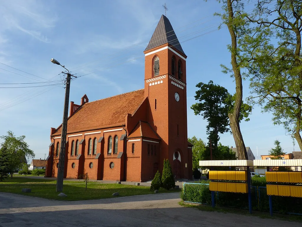 Rynarzewo - dawny kościół ewangelicki, obecnie filialny rzymskokatolicki pw. św. Stanisława Biskupa, 1873