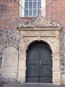 South portal of Maria-Magdalenen-Kirche (Lauenburg/Elbe)