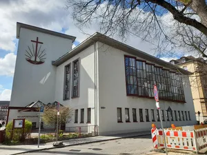 Neuapostolische Kirche Karlsplatz