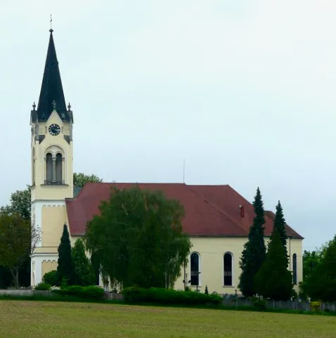 Evangelische Kirche im Feld in Thening
