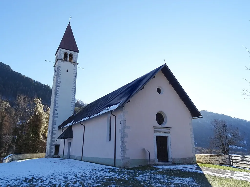 Castello Tesino (Trentino, Italy), Saint Roch church