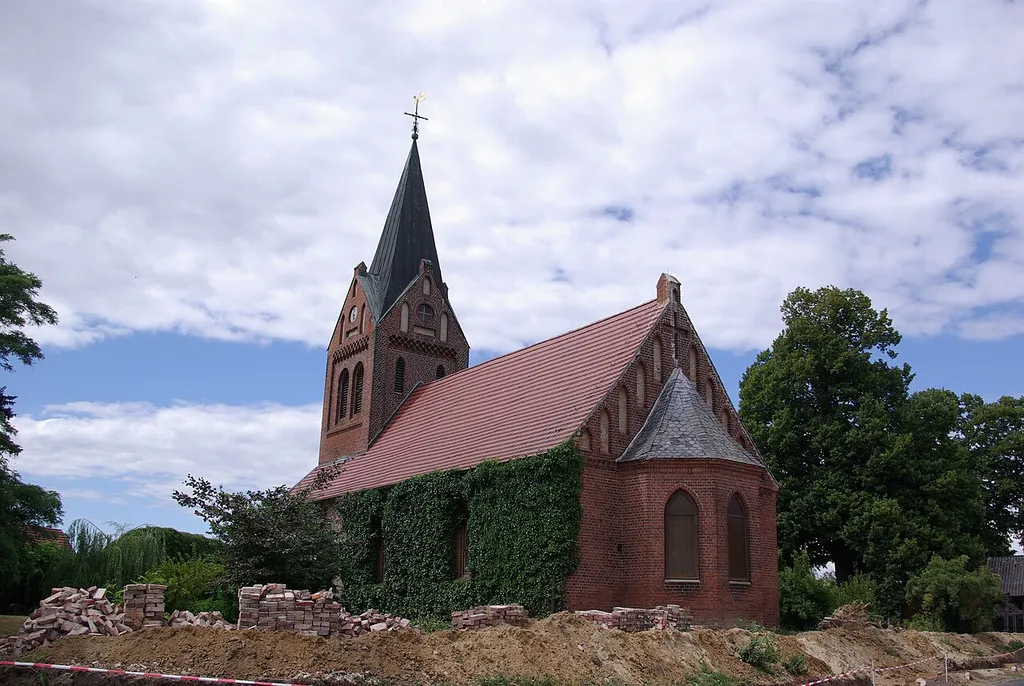 Nennhausen Ortsteil Liepe in Brandenburg. Die Kirche steht unter Denkmalschutz.