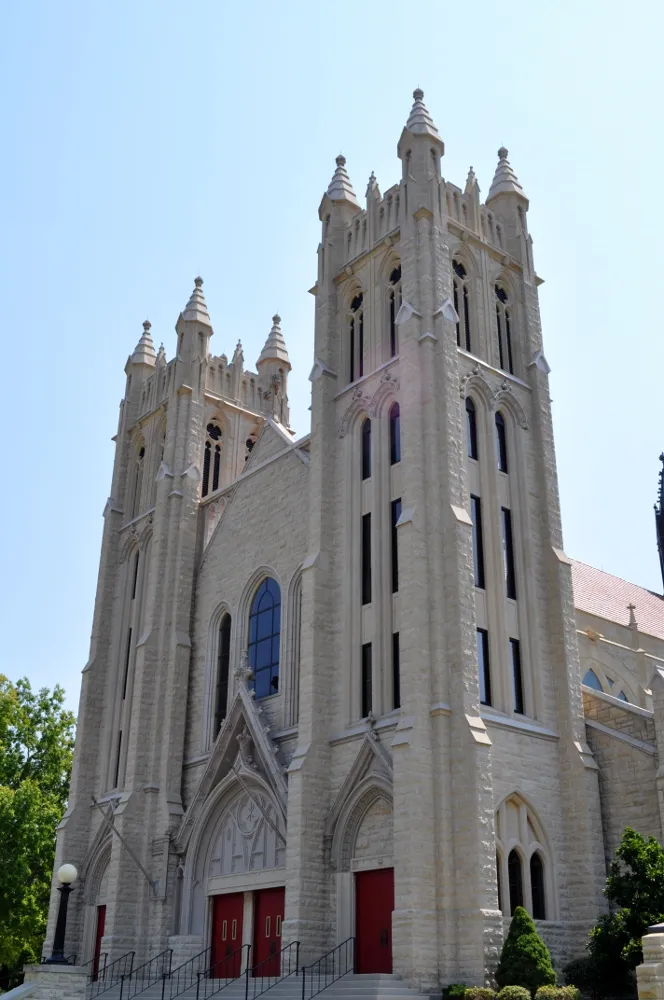 Grace Episcopal Cathedral (Topeka, Kansas)